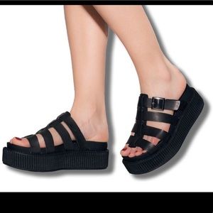 TUK platform fisherman sandal ☠️